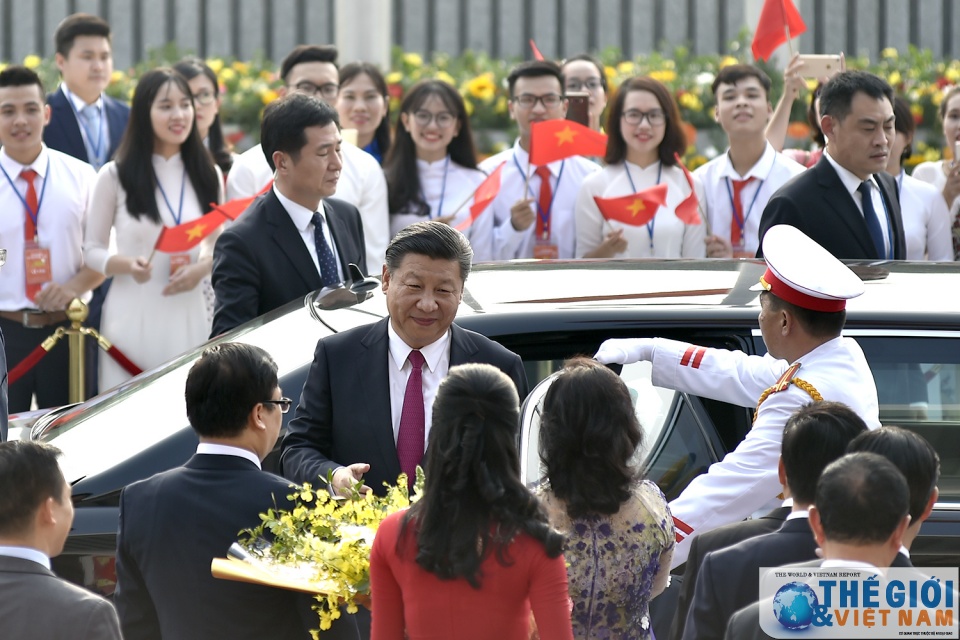 chu tich nuoc trung quoc tap can binh du le khanh thanh cung huu nghi viet trung