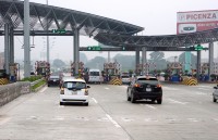 thu tuong quyet dinh tam dung tram thu phi bot cai lay