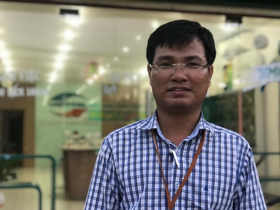 8x nuoi ca mu tom hum lam du lich tren dao phu quy nho internet