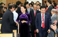 chu tich tp ho chi minh nhan huan chuong van hoa bogwan