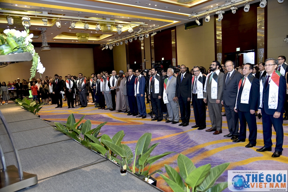 chieu dai ky niem 47 nam quoc khanh uae tai ha noi