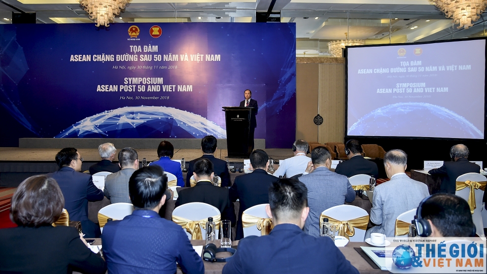 asean sau 50 nam va viet nam