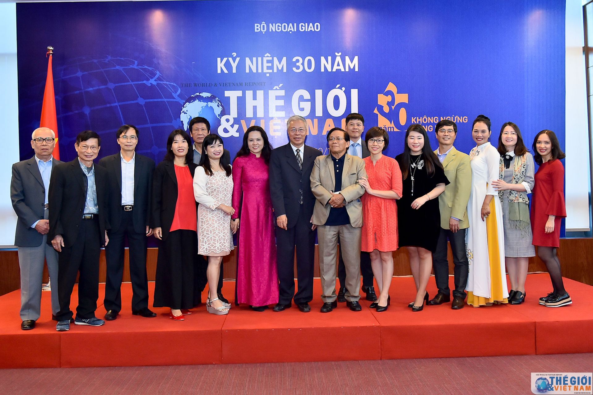 toan canh le ky niem bao the gioi viet nam ky niem 30 nam ngay ra so bao dau tien qua anh