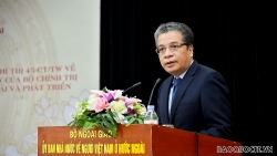 Chỉ thị 45: Ủy ban người Việt lắng nghe ý kiến đóng góp của kiều bào