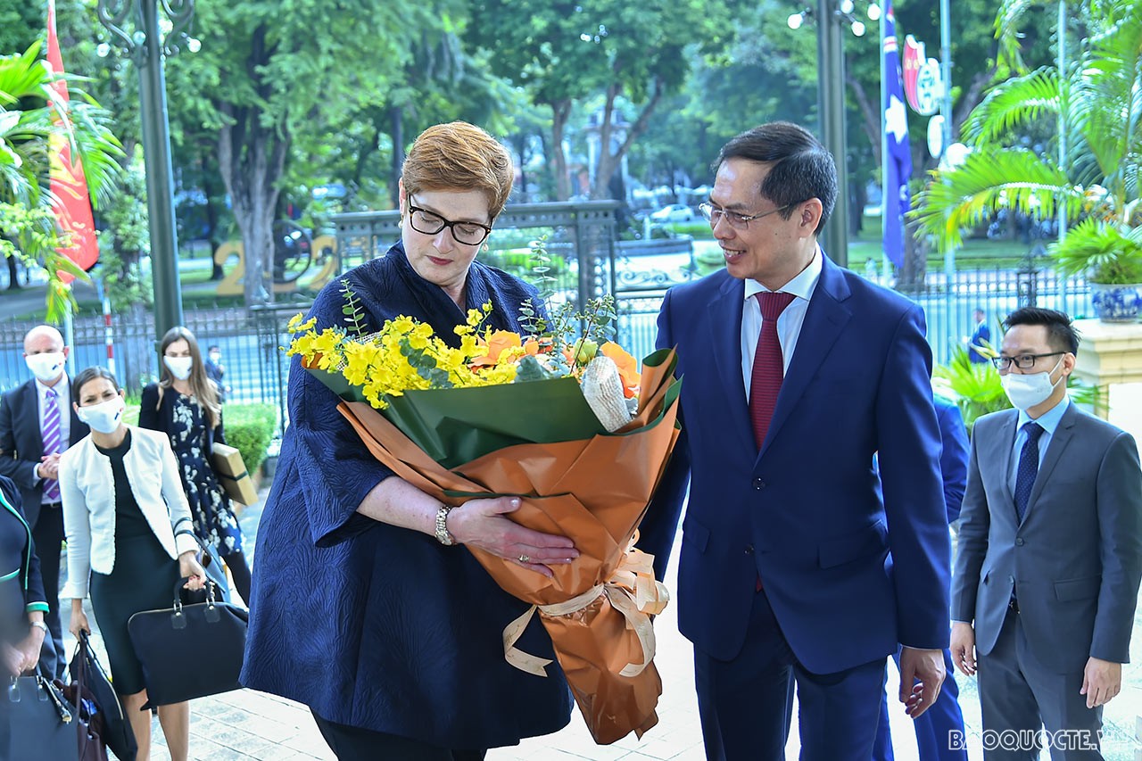 Ngày 9/11, nhận lời mời của Bộ trưởng Ngoại giao Bùi Thanh Sơn, Bộ trưởng Ngoại giao Australia Marise Payne đã thăm Việt Nam, đồng chủ trì Hội nghị Bộ trưởng Ngoại giao Việt Nam-Australia lần thứ 3 và dự lễ khai mạc Đối thoại ASEAN - Australia lần thứ 2 về Phụ nữ, Hoà bình và An ninh.