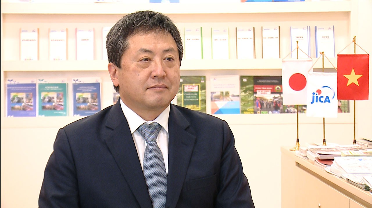 Ông Shimizu Akira, Trưởng Đại diện Văn phòng JICA Việt Nam đánh giá quan hệ Việt Nam-Nhật Bản đang ở giai đoạn phát triển tốt đẹp nhất trong lịch sử. (Nguồn: VGP News) Ông Shimizu Akira, Trưởng Đại diện Văn phòng JICA Việt Nam đánh giá quan hệ Việt Nam-Nhật Bản đang ở giai đoạn phát triển tốt đẹp nhất trong lịch sử. (Nguồn: VGP News)