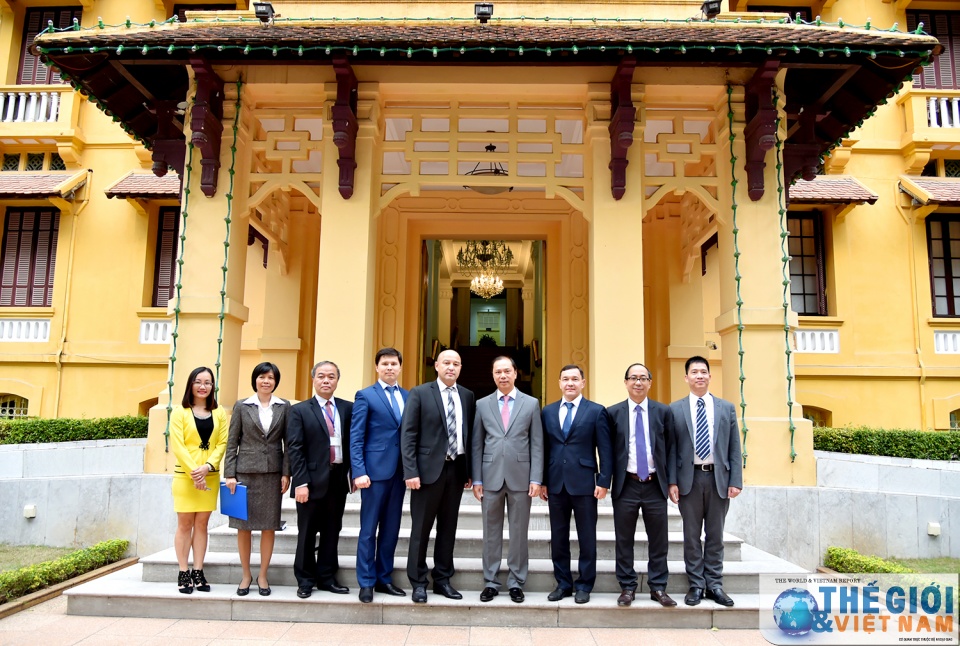 giao luu cong tac ngoai giao doan viet nam kazakhstan