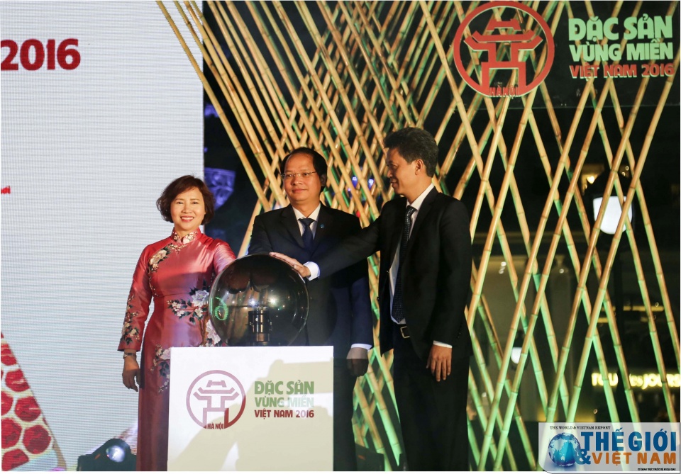 khai mac hoi cho dac san vung mien viet nam 2016