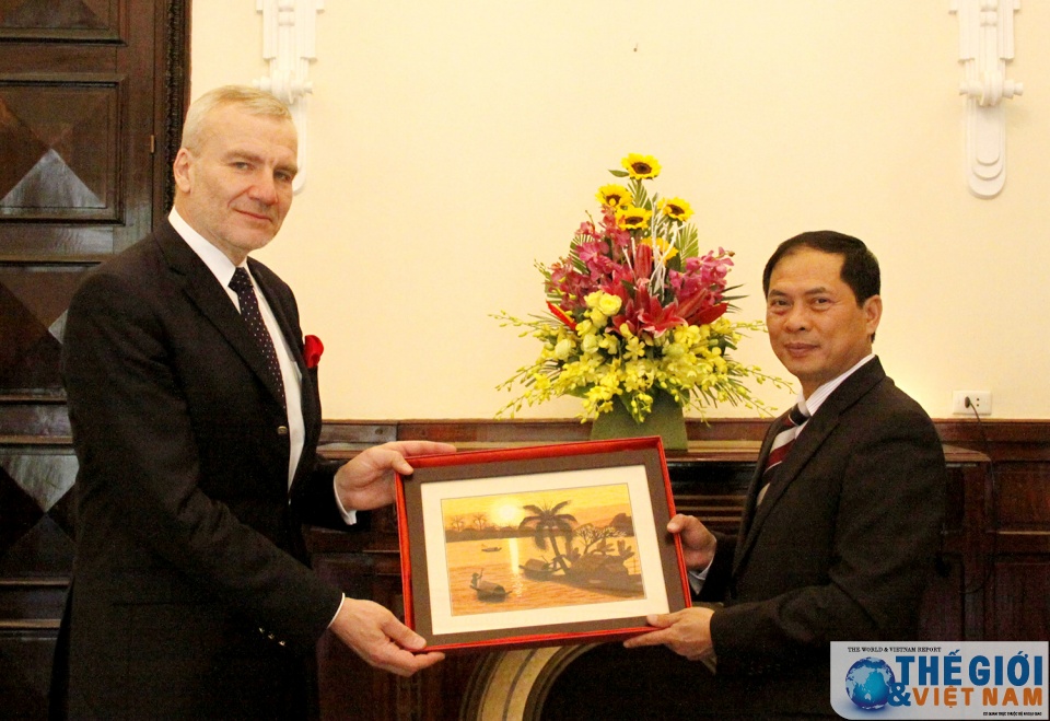 Tham vấn chính trị giữa Việt Nam và Estonia tham van chinh tri giua viet nam va estonia