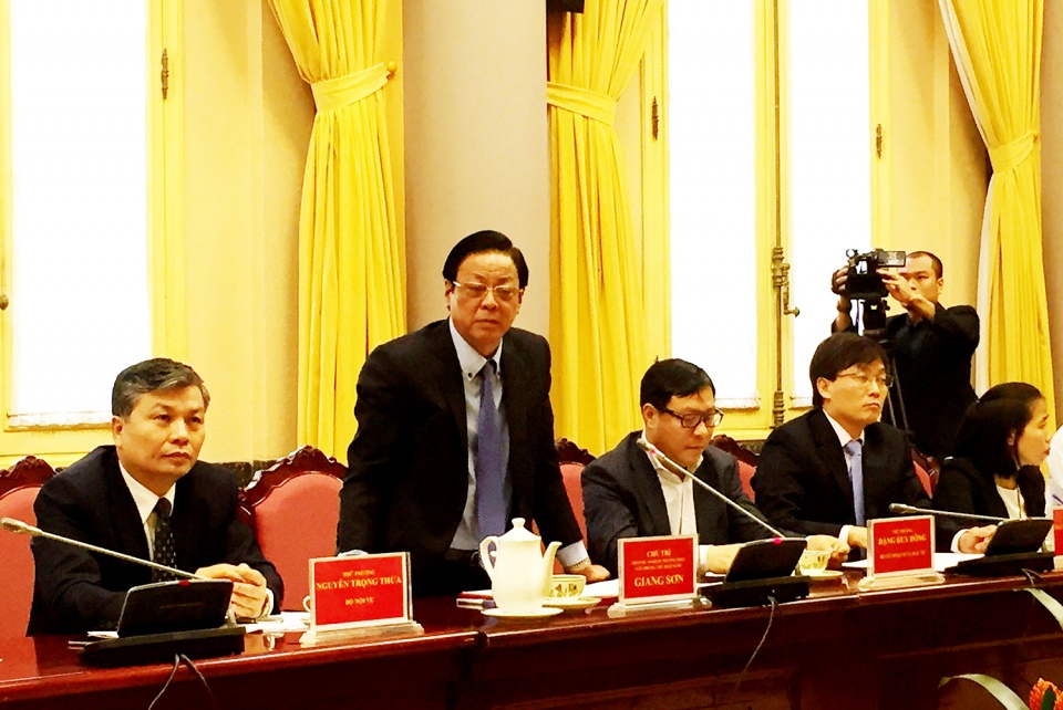 van phong chu tich nuoc hop bao cong bo lenh cua chu tich nuoc