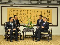 thuong mai viet nam trung quoc sap can moc 100 ty usd