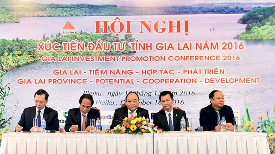 Chính quyền phải '3 cùng' với doanh nghiệp tin nhap 20161218232724