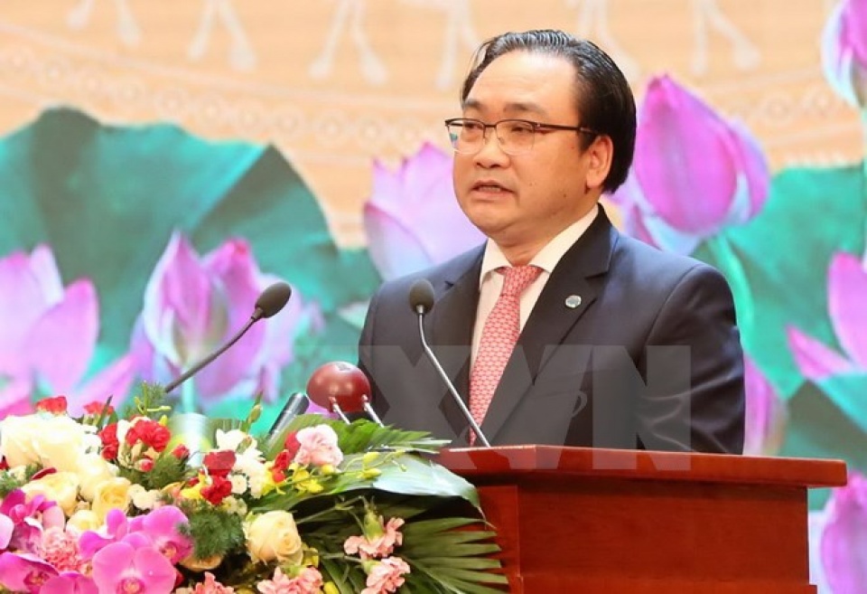 tinh than quyet tu de to quoc quyet sinh ban anh hung ca bat tu