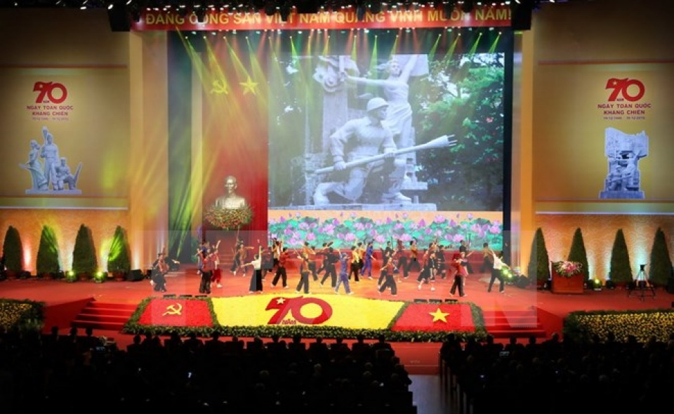 tinh than quyet tu de to quoc quyet sinh ban anh hung ca bat tu