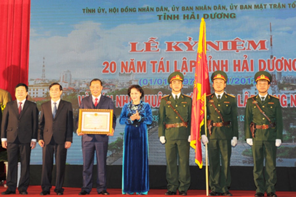 20 năm tái lập tỉnh, Hải Dương nhận Huân chương Độc lập hạng Nhất tin nhap 20161224232157
