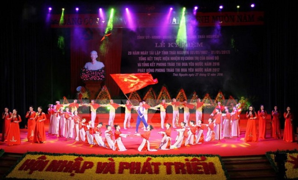 pho chu tich nuoc du le ky niem 20 nam ngay tai lap tinh thai nguyen