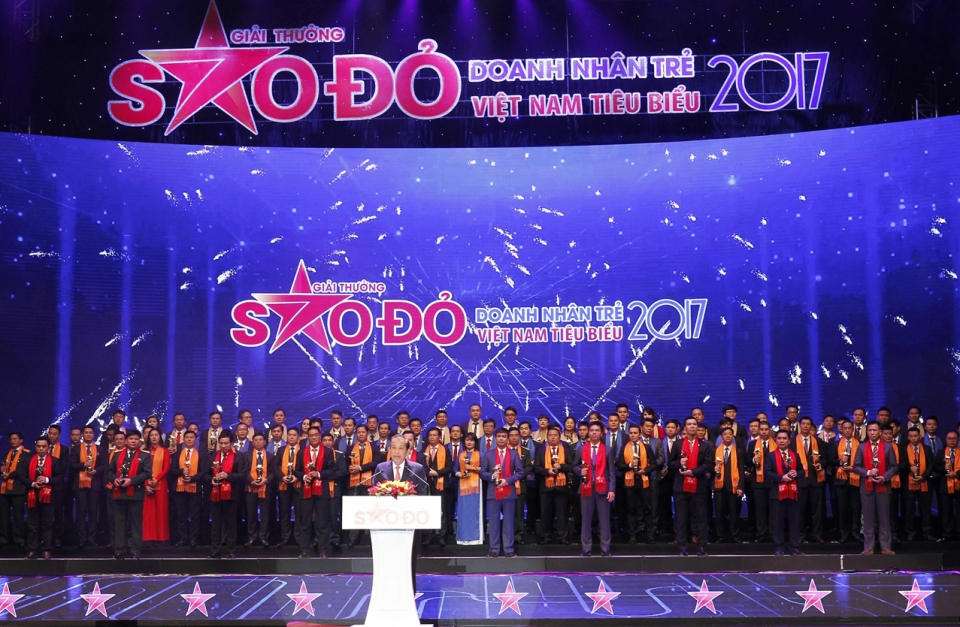 trao giai thuong sao do 2017