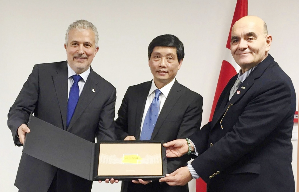 dai su quan viet nam tai tho nhi ky ket noi voi cong dong doanh nghiep istanbul