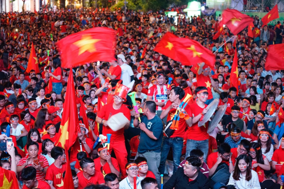 ca nuoc soi sung suc cung chao lua my dinh chia se