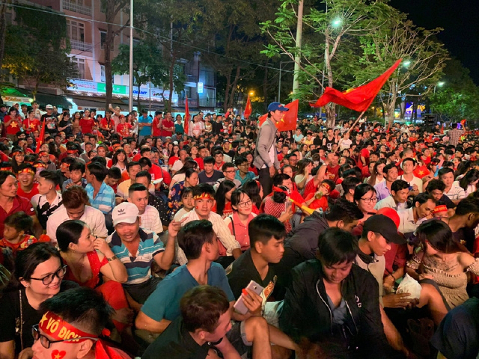 ca nuoc soi sung suc cung chao lua my dinh chia se