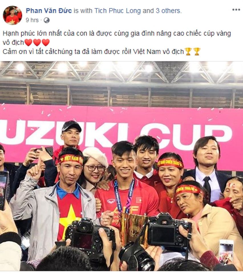 hinh anh cac tuyen thu an mung chuc vo dich aff cup 2018