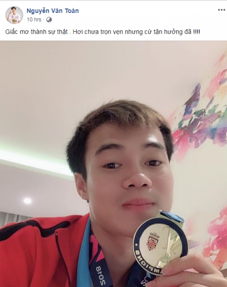 hinh anh cac tuyen thu an mung chuc vo dich aff cup 2018