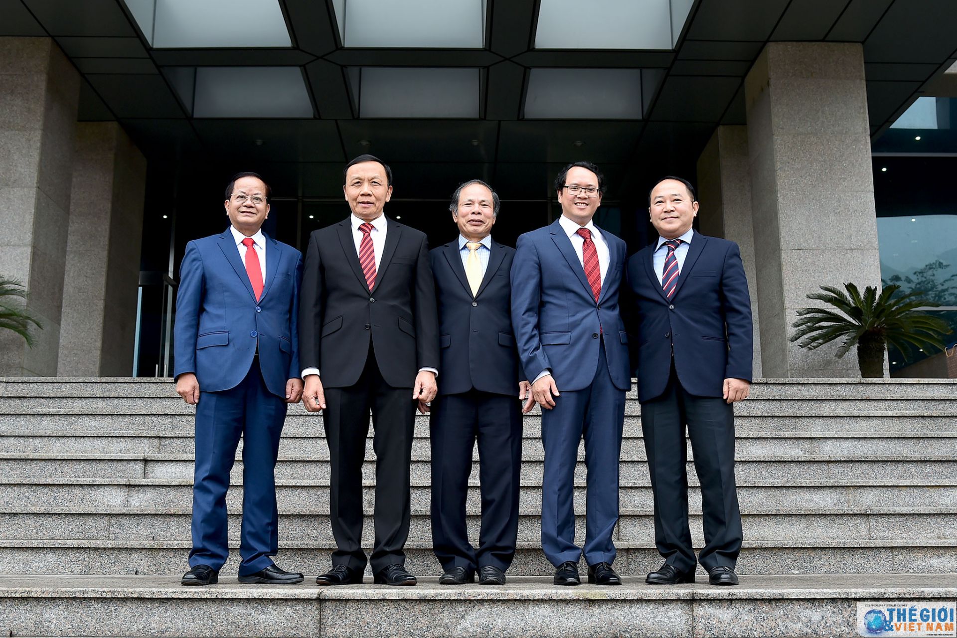 van phong dang uy doan the bo ngoai giao ky niem 55 nam thanh lap