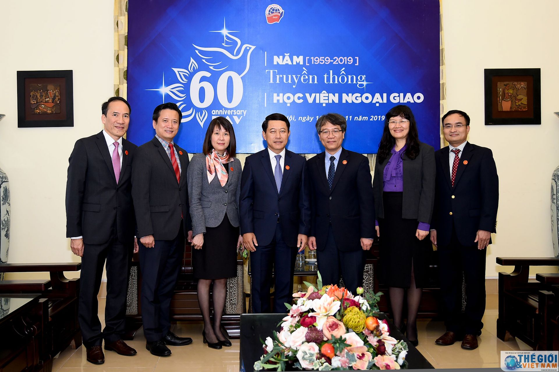 bo truong ngoai giao lao tham lam viec voi hoc vien ngoai giao