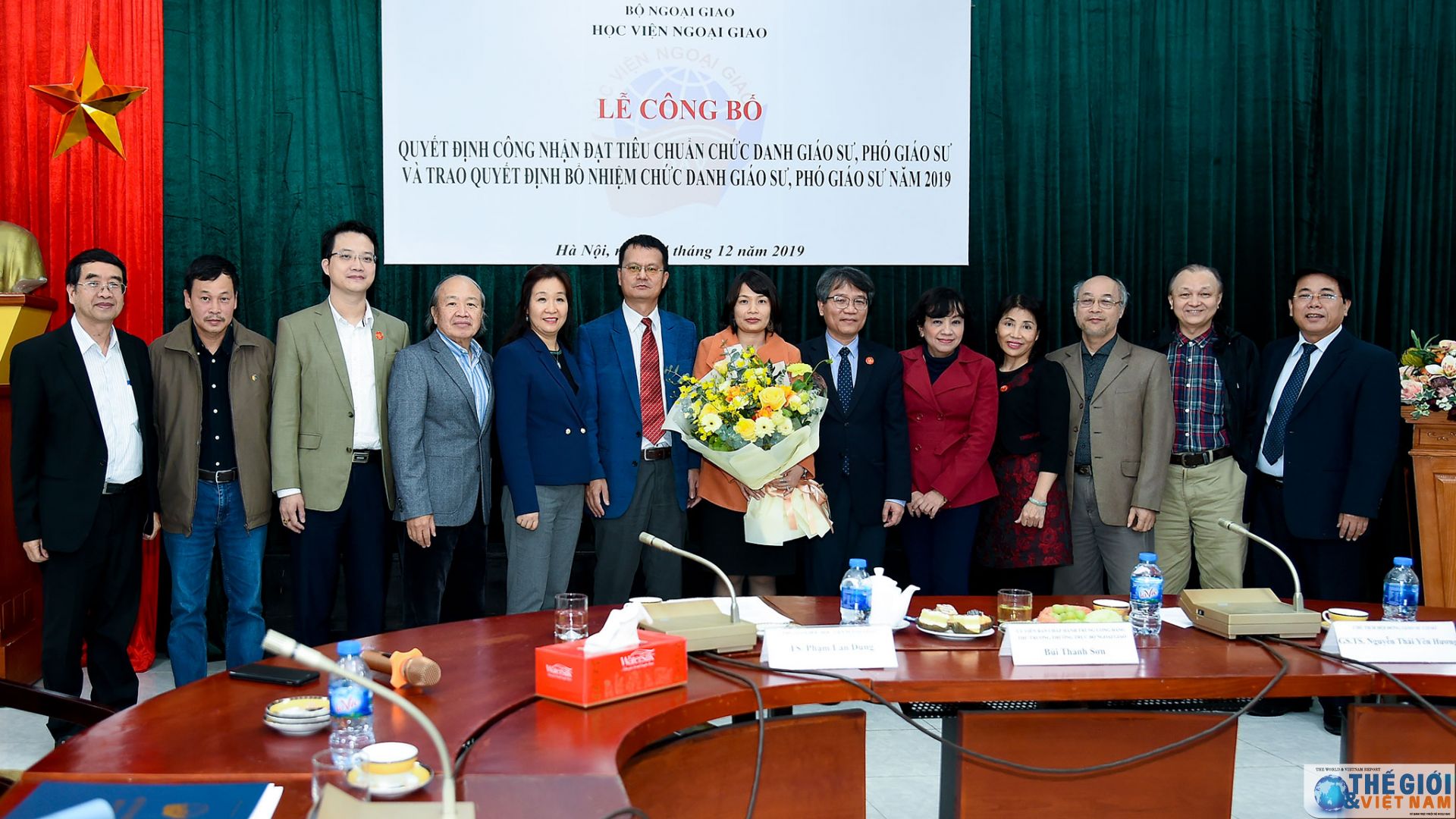 hoc vien ngoai giao trao quyet dinh bo nhiem chuc danh giao su pho giao su nam 2019