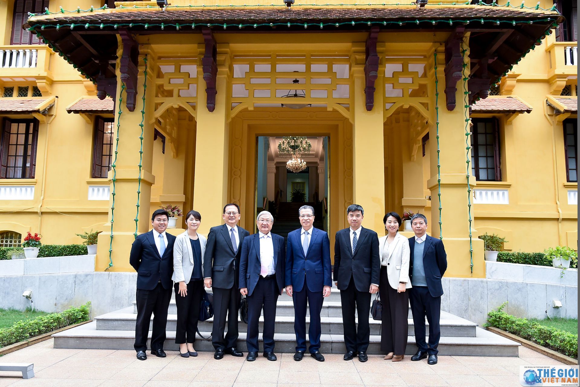 thu truong ngoai giao dang minh khoi tiep hieu truong dai hoc hyogo nhat ban