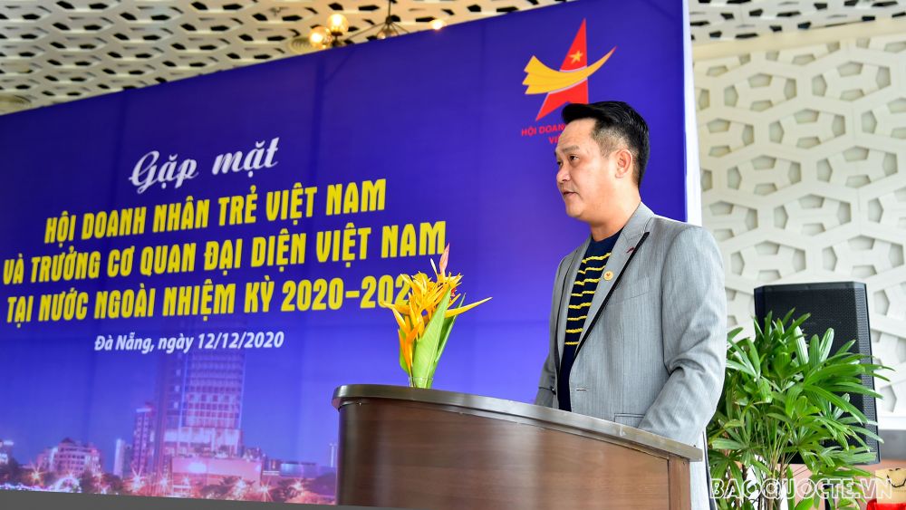 Đoàn Trưởng Cơ quan đại diện Việt Nam ở nước ngoài nhiệm kỳ 2020-2023 gặp mặt Hội Doanh nhân trẻ Việt Nam