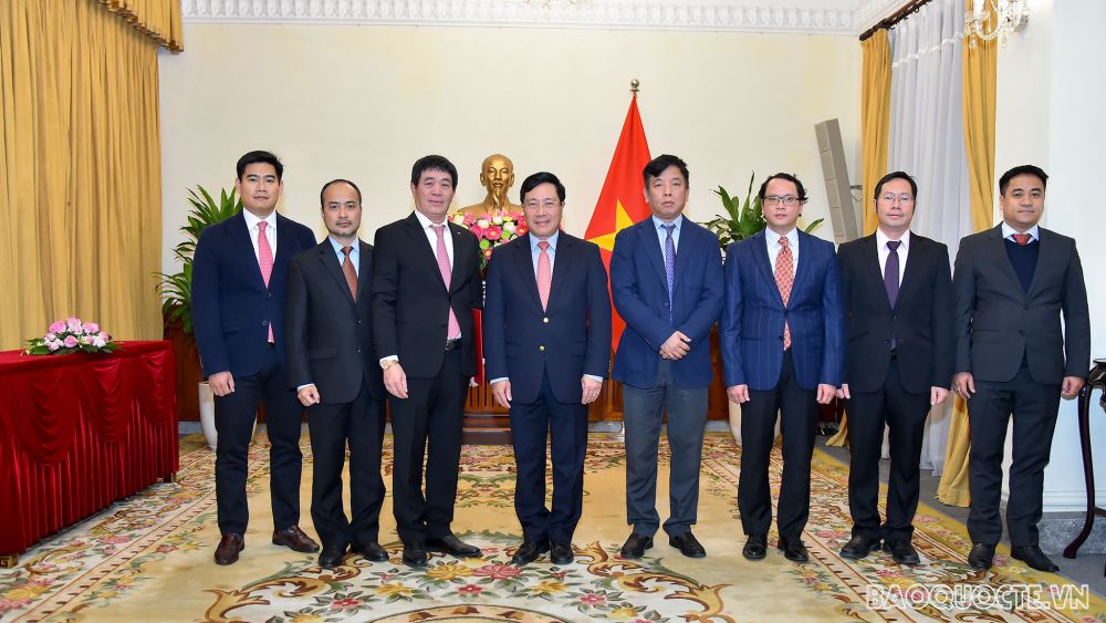 Phó Thủ tướng, Bộ trưởng Phạm Bình Minh tin tưởng, với kinh nghiệm công tác phong phú tại các địa bàn khác nhau, tân Đại sứ, Đại diện Thường trực Việt Nam tại ASEAN sẽ phát huy được năng lực và sở trưởng, lãnh đạo cơ quan đại diện hoàn thành tốt nhiệm vụ được giao; đặc biệt trong bối cảnh Việt Nam vừa hoàn thành xuất sắc vai trò Chủ tịch ASEAN 2020.