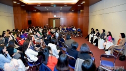 Bí quyết trong công việc và cuộc sống của các chị em Ngoại giao