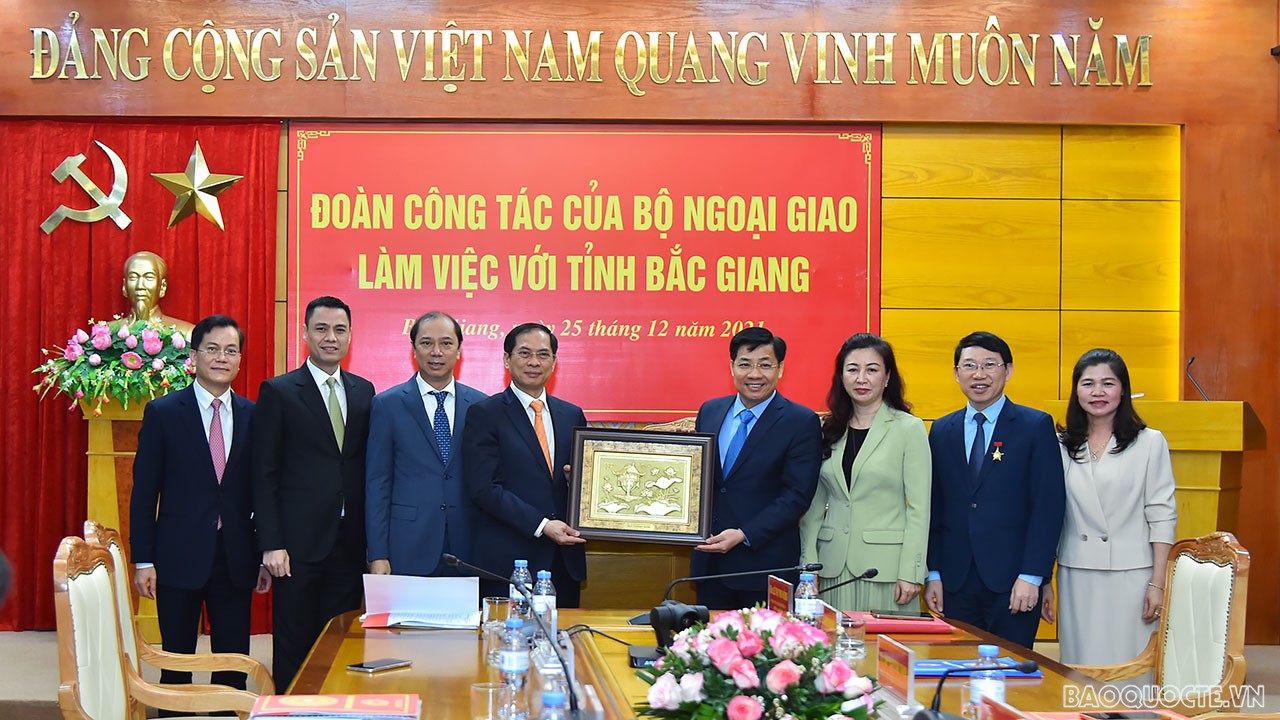 Bộ Ngoại giao hỗ trợ Bắc Giang thu hút đầu tư, đẩy mạnh xuất khẩu nông sản