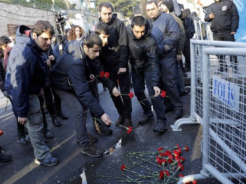 vu tan cong hop dem o tho nhi ky is nhan la thu pham