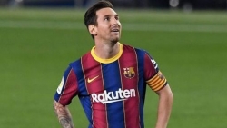 Tương lai chân sút Messi ra đi, HLV Barcelona có lo lắng?