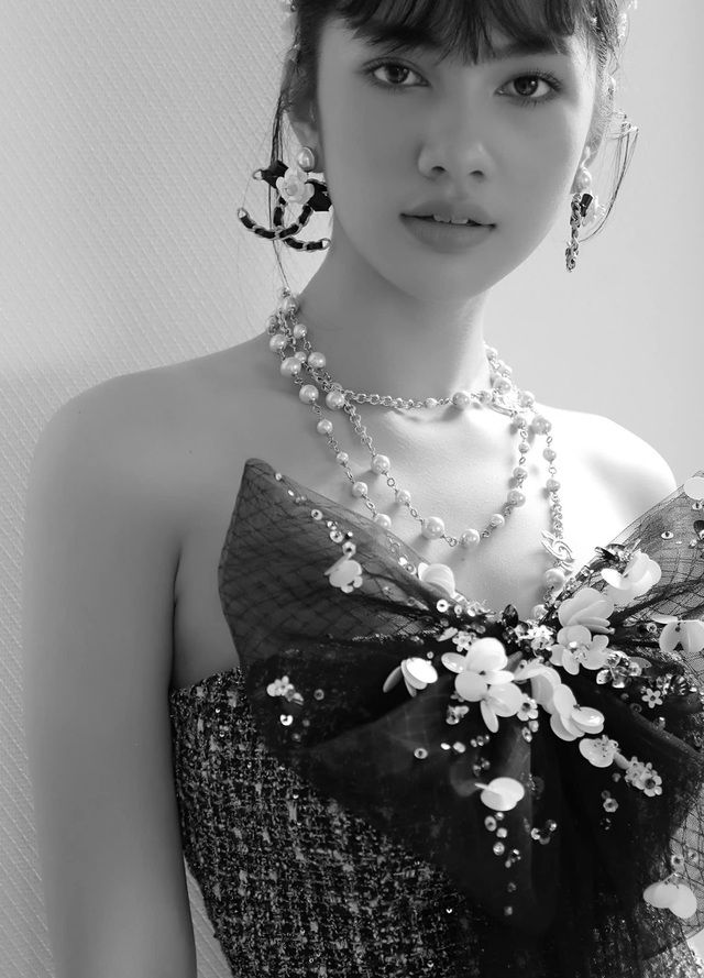 Kém chồng cũ Lệ Quyên 27 tuổi, Cẩm Đan gây tò mò vì nhan sắc