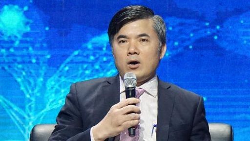 sinh vien can tao viec lam cho minh thay vi lam 30 den 40 bo ho so xin viec