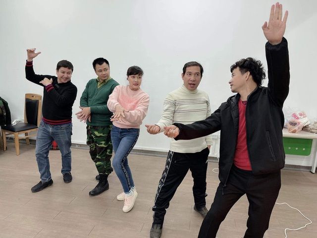 Nghệ sĩ Quốc Khánh sẽ trở lại với vai Ngọc Hoàng tại Táo Quân 2021?