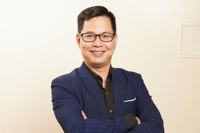 Bài thơ sau buổi họp phụ huynh của ông bố: Giáo dục không 'đồng phục' theo kỳ vọng của cha mẹ Bài thơ sau buổi họp phụ huynh của ông bố: Giáo dục không 'đồng phục' theo kỳ vọng của cha mẹ