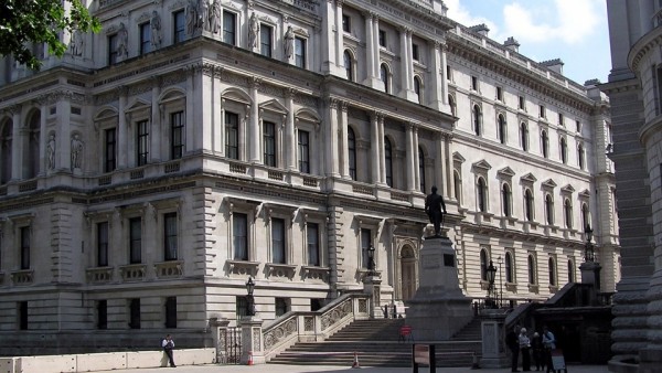 Anh điều tra sự cố an ninh, trấn an suy đoán liên quan đến Trung Quốc, bày tỏ rõ quan điểm trong quan hệ với Bắc Kinh