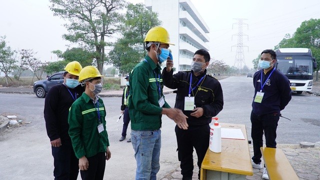 Hải Dương: Gấp rút thi công để bệnh viện dã chiến số 3 vận hành trước Tết Hải Dương: Gấp rút thi công để bệnh viện dã chiến số 3 vận hành trước Tết