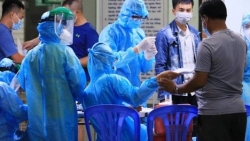 Covid-19 tại TP. Hồ Chí Minh: Thêm 1 ca nhiễm mới liên quan 'ổ dịch' sân bay Tân Sơn Nhất