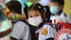 TP. Hồ Chí Minh: Đề xuất dừng học trực tiếp nếu có hơn 100 học sinh mắc Covid-19 nặng mỗi ngày