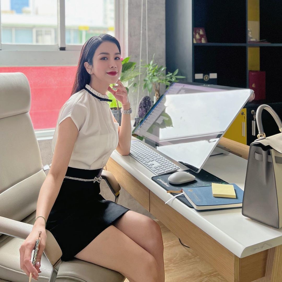 Sao Việt: Thủy Tiên ngày càng xinh đẹp sau scandal từ thiện