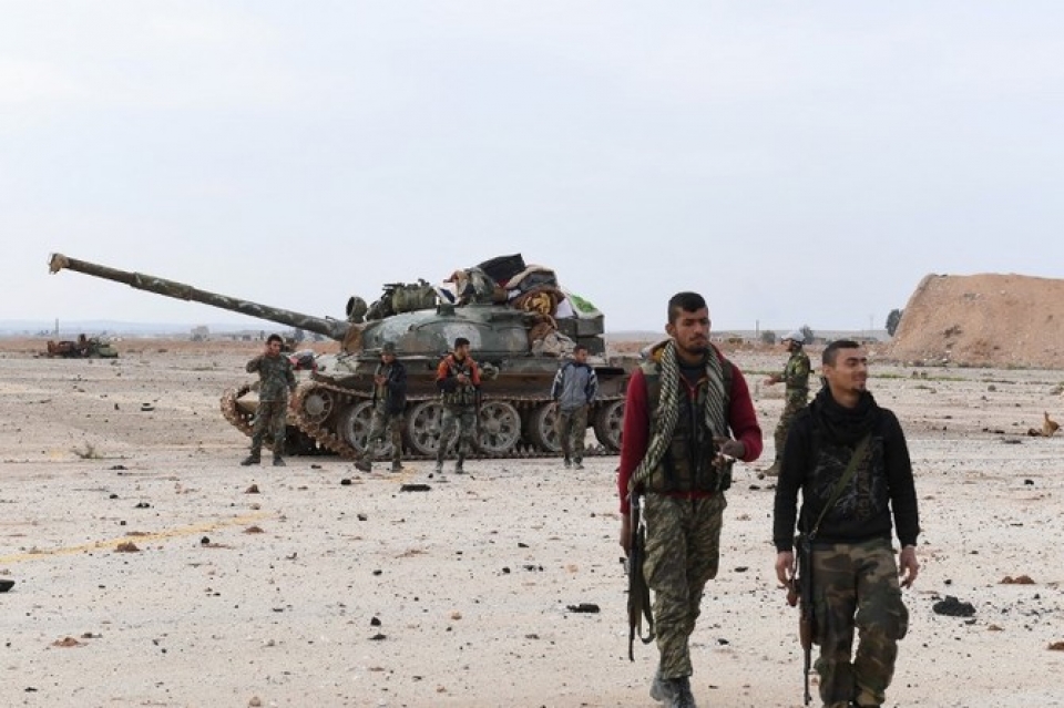 syria hang chuc binh si chinh phu bi phien quan sat hai