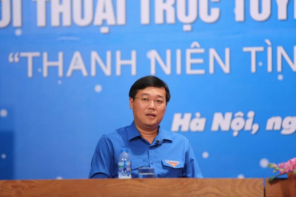 hoa hau hhen nie doi thoai cung bi thu thu nhat trung uong doan