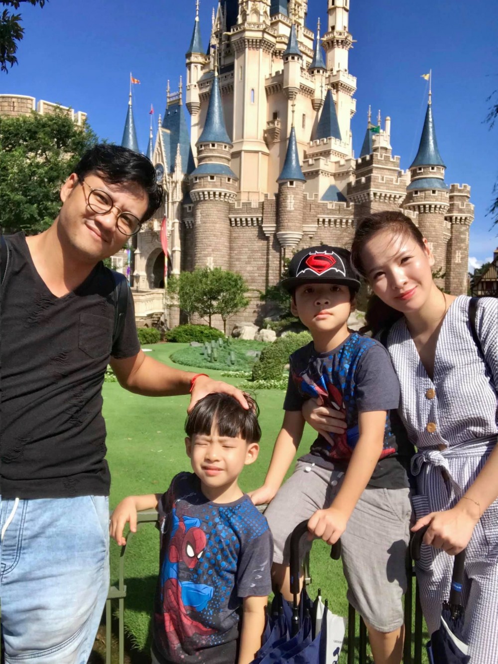 Sao Việt tuần qua. Sao Việt tuần qua.