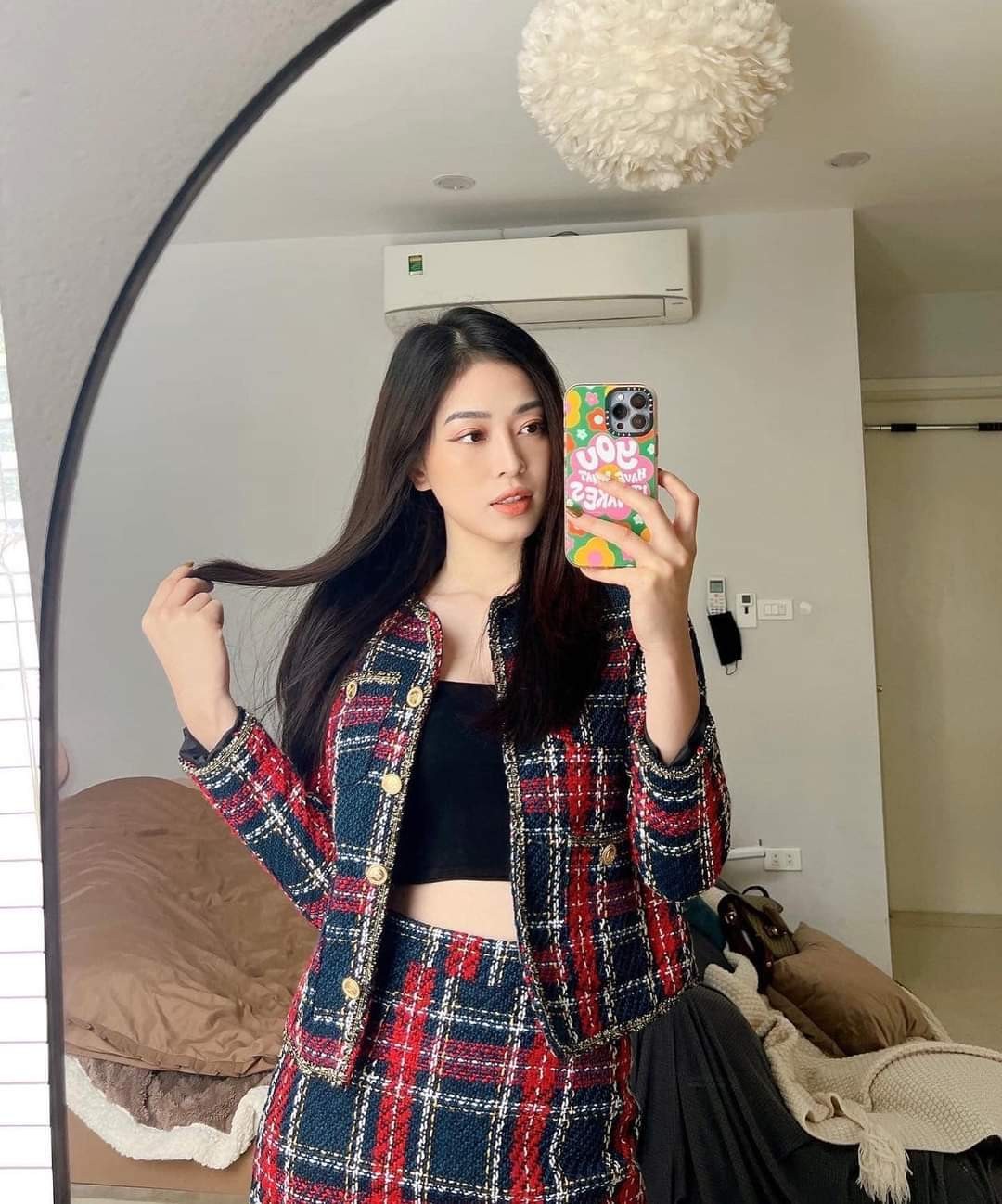 Sao Việt: MC Thảo Vân và hoa hậu Giáng My hơn 50 tuổi vẫn trẻ đẹp