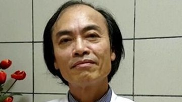 bac si chi cach xu ly khi sot cao do mac covid19